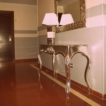 Hotel Dona Luisa 3*